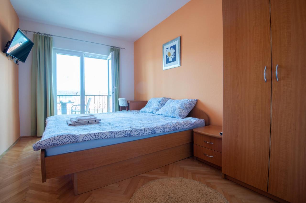 Apartments & Rooms Leon Неум Экстерьер фото